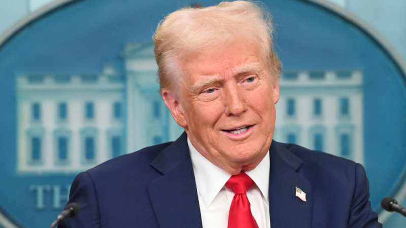 Слухи о смерти Трампа: Белый дом подтверждает, что с президентом все в порядке
