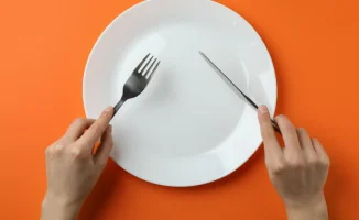 Пять лучших продуктов для снижения холестерина: советы кардиолога для здоровья общества