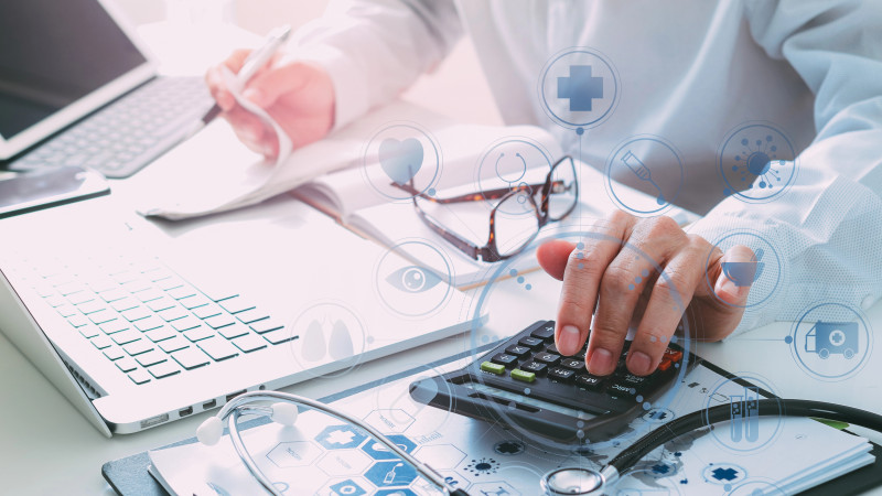 Казахстанцы увеличивают расходы на лекарства и лечение, несмотря на растущий госфонд здравоохранения