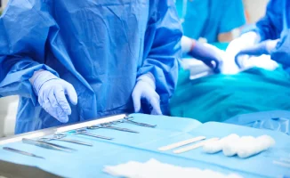 В Казахстане врача подозревают в операции на пьяную голову, пациент скончался