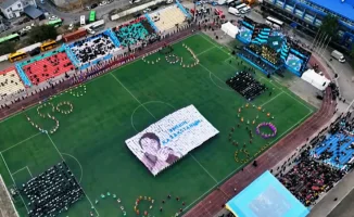 Празднование 90-летия Жумекена Нажимеденова: культурное единение и возрождение поэтических традиций Казахстана