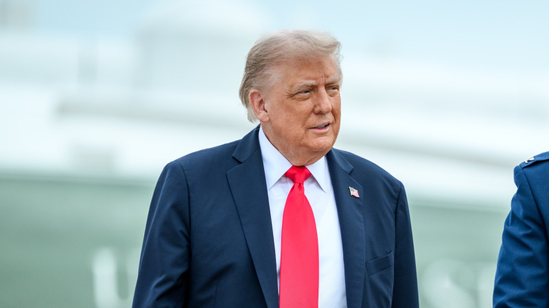 Трамп рассказал о здоровье перед визитом в медицинский центр Уолтер Рид