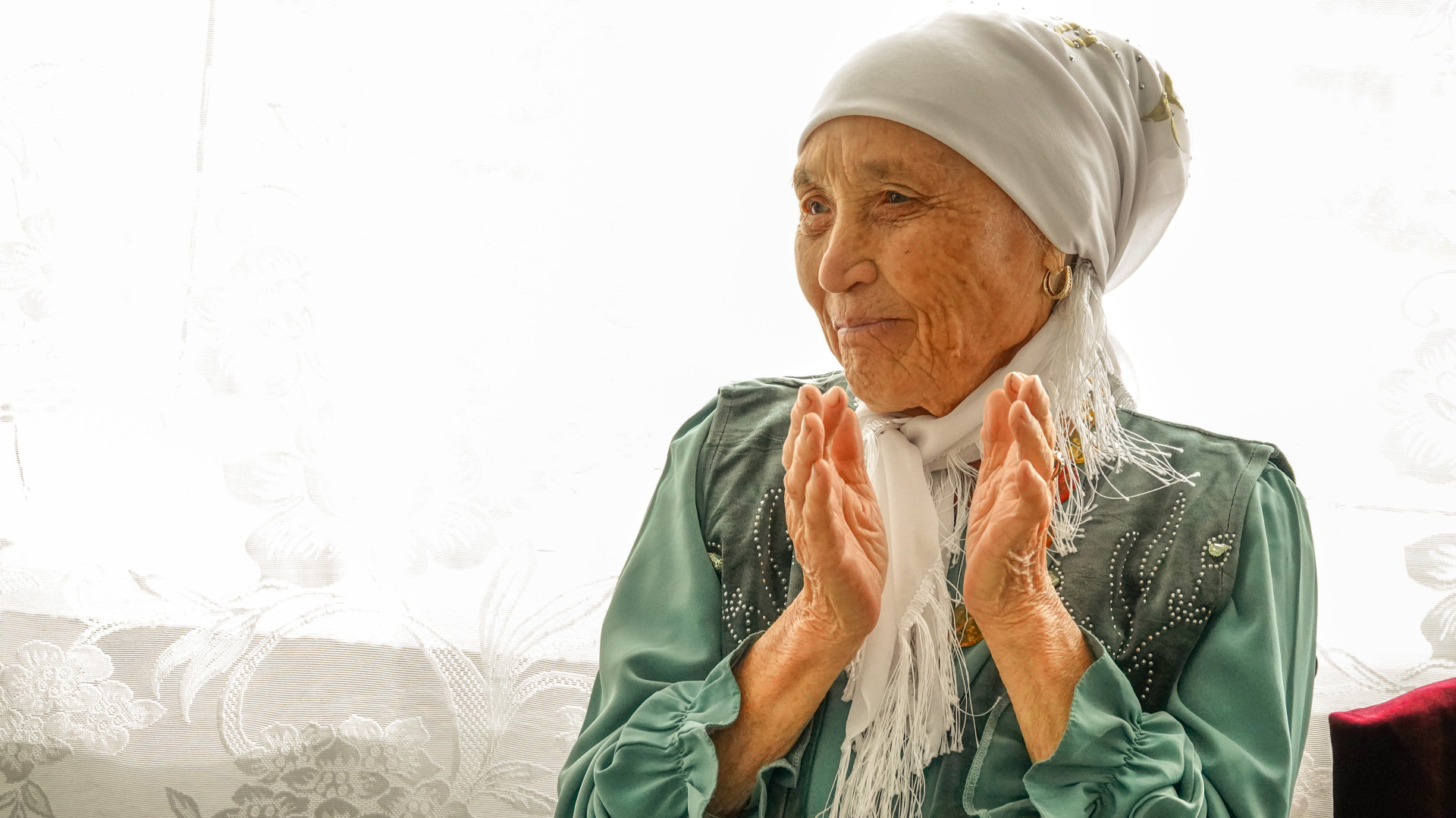 казахская бабушка