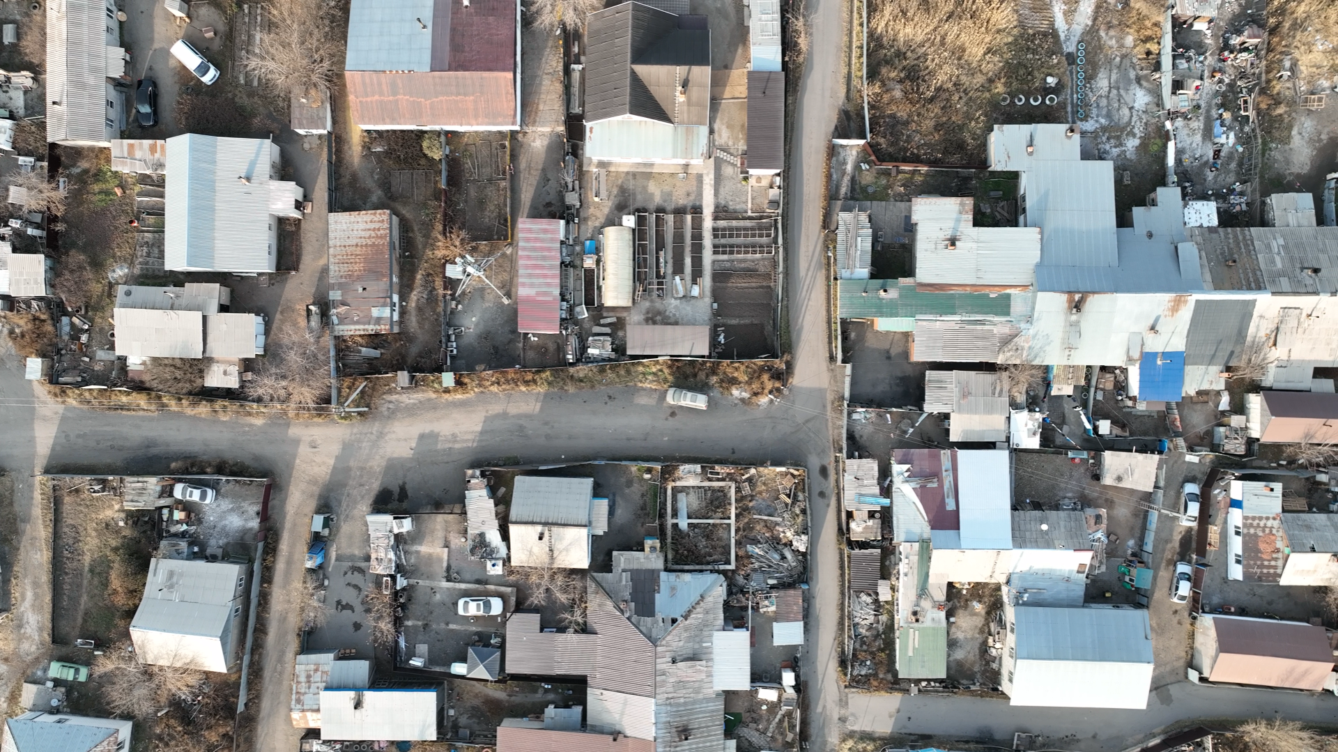 Район СМП, Астана, съёмка с дрона, крыши домов 