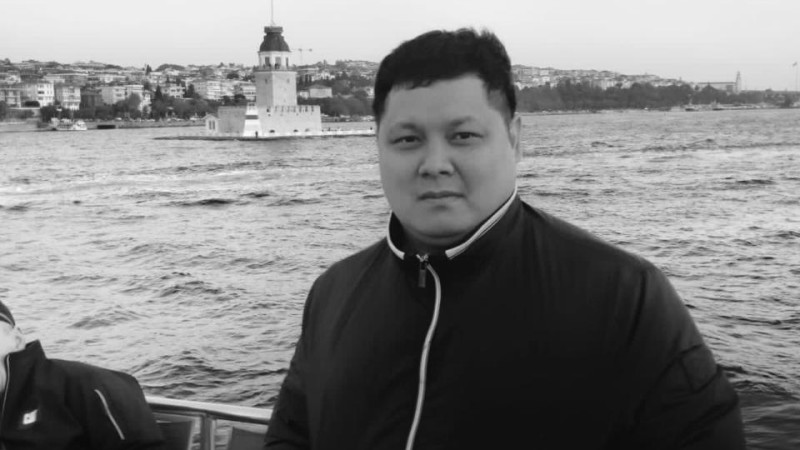 Смерть после укола в колено: казахстанец скончался через 4 дня