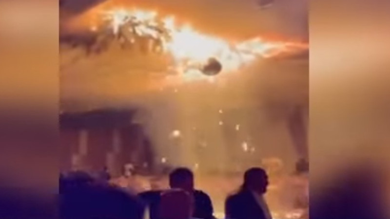 На свадьбе в Туркестанской области фейерверк едва не привел к трагедии