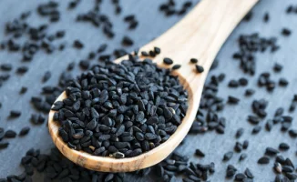 Чёрный тмин: пряность, которая сражается с "плохим" холестерином на вашем столе