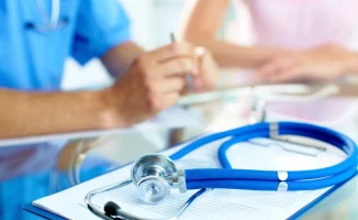 Работали без лицензии: медиков оштрафовали на десятки миллионов в Казахстане