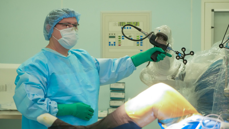 Роботы в операционных: новая эра хирургии на наших глазах