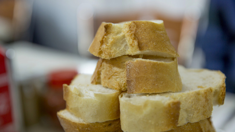 Директор гимназии Петропавловска уволен из-за жучков в столовой