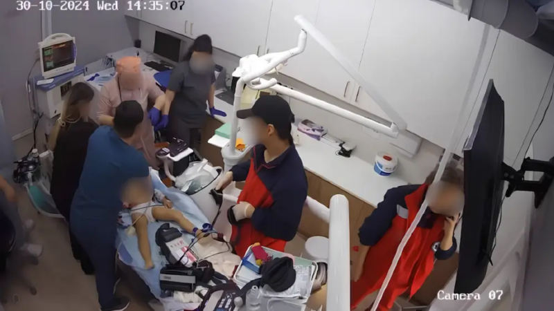 Суд в Астане: адвокат требует отвод судьи по делу о смерти девочки