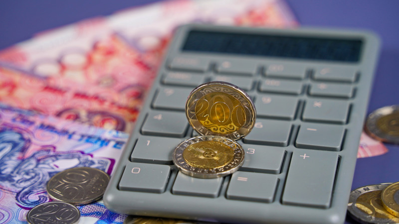 В Казахстане ограничили использование пенсионных накоплений для лечения