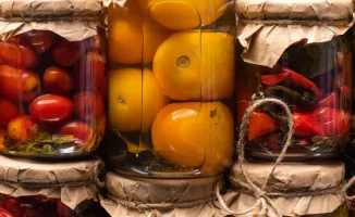 Безопасные соленья на праздничном столе в нашем городе