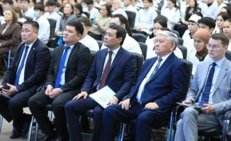 В Актобе будущим врачам презентовали ценности и профессиональную этику