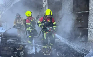 В Астане ресторан вспыхнул: огнеборцы на страже!