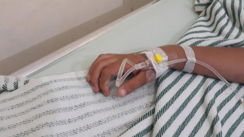 В Казахстане 22 подростка, прибывшие на сборы, госпитализированы с воспалением ЖКТ