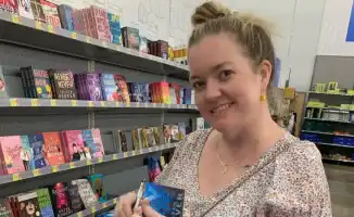 Колин Гувер: Личная борьба с раком в сердце Америки