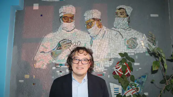 Медицинский профессор из Семея: как творчество обогащает профессиональную жизнь и личные достижения