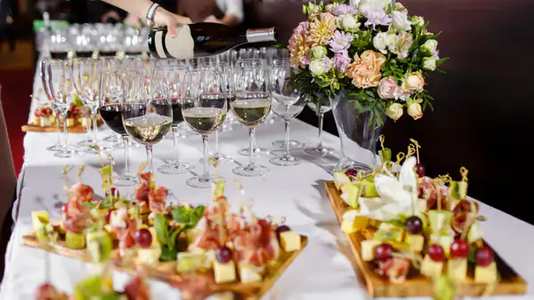 Свадьбы и поминки под жестким контролем: что дальше?