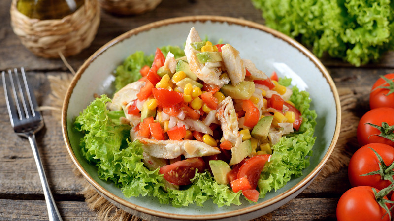 Легкие салаты для ифтара: как восстановить силы и сохранить здоровье после поста