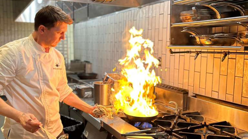 От домашней кухни до звездного ресторана: путь казахстанца в США