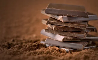 Темный шоколад: вкусный путь к здоровым сосудам!