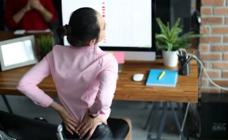 Спина: невидимые тени боли и как защитить позвоночник с детства