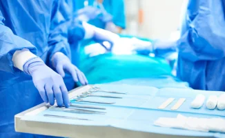 Мировая тревога: дети и подростки страдают от комков волос в желудке