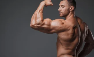 Фитнес-блогеры обсуждают пептиды как средство для набора мышечной массы