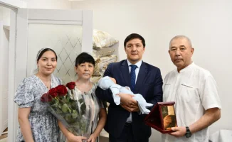 Актобе отметил 600-тысячного жителя: родился Мансур!