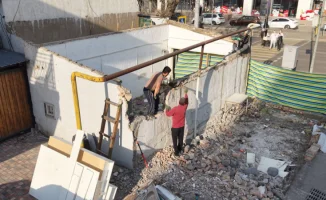 Алматы: самса на грани исчезновения — снесённая точка в борьбе за законность